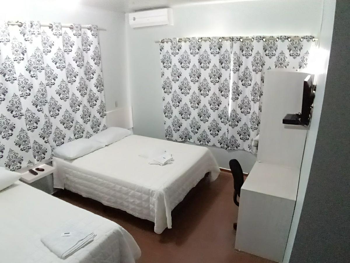Giroto Hotel Realeza Buitenkant foto